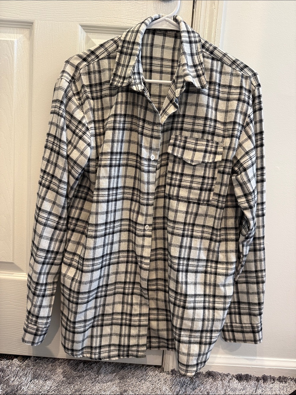 Adika Black and White Plaid Button-Down Shirt. Size xs